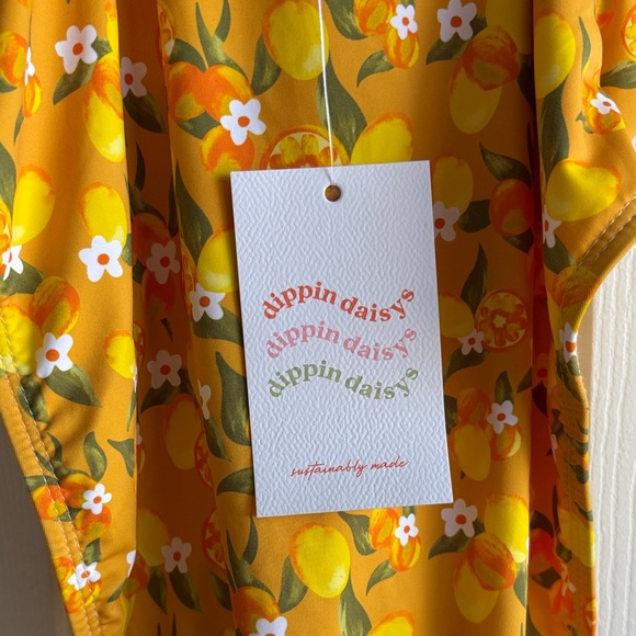 NEW💛dippin daisys Lemon/Floral Yellow One-Piece Swimsuit - Picture 6 of 8